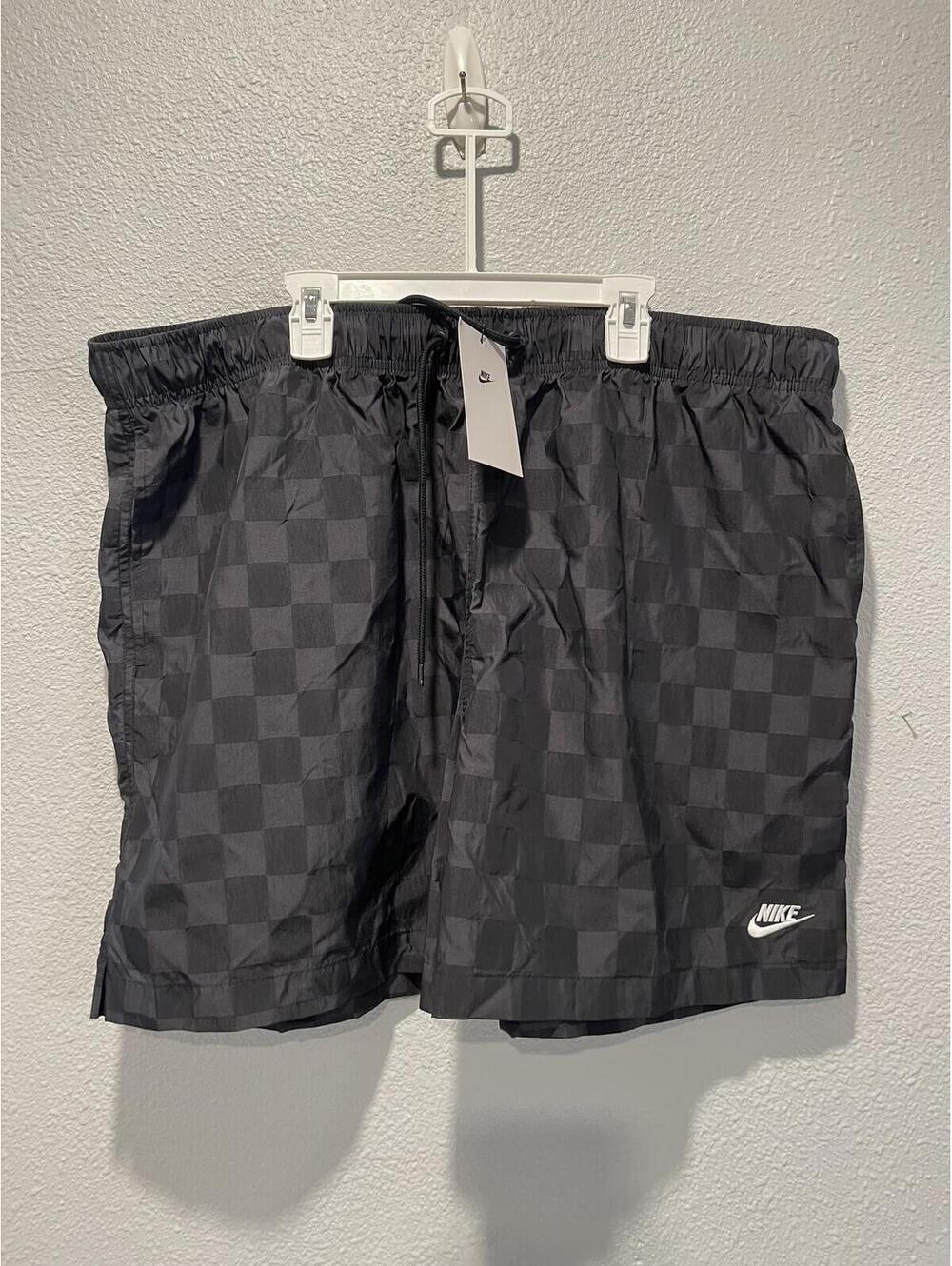 Nike New With Tags Black Checkered Athletic Shorts